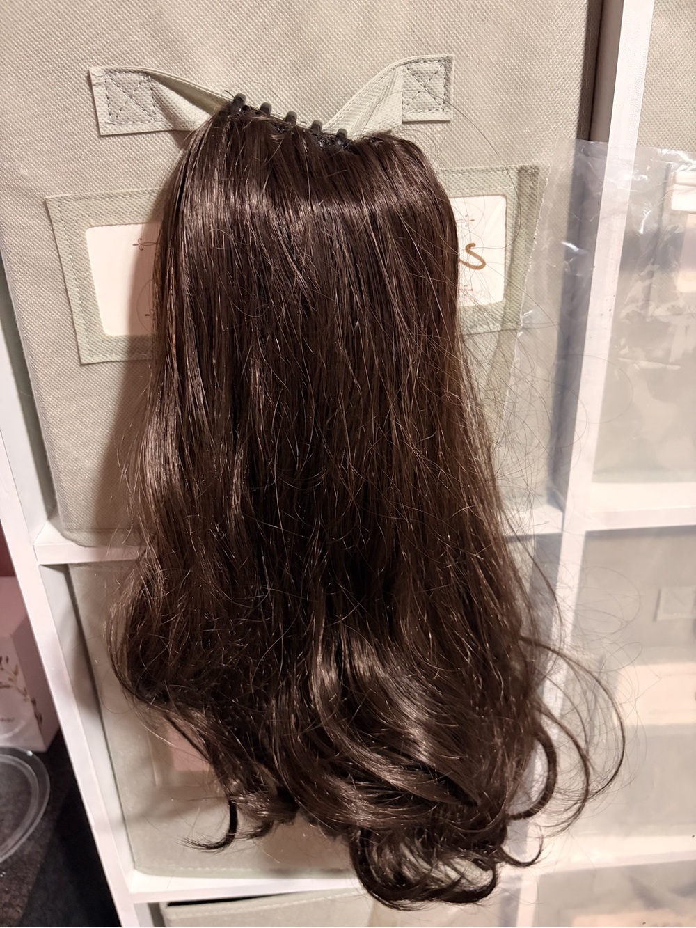 Faux ponytail claw clip - Picture 2 of 5